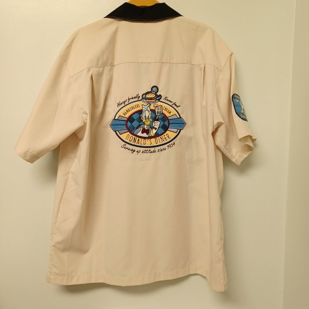 SOLD!Disneyland Resort Donald's Diner Bowling Shirt, Cream, Men's Size M - Picture 5 of 7